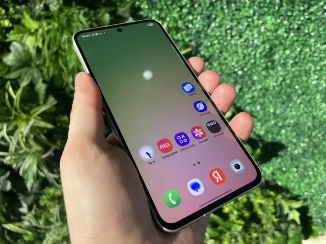 Samsung Galaxy A56 8/128, Турсунзаде