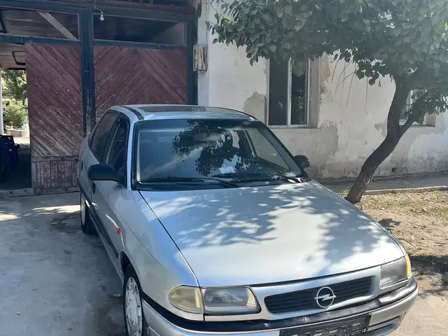 Opel Astra F