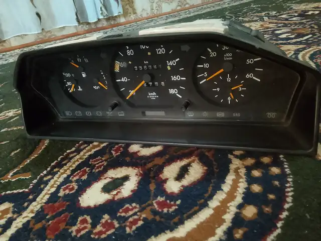 Шток приборов для Мерседес Бенц W124 E 200 Diesel 1995, Хуҷанд