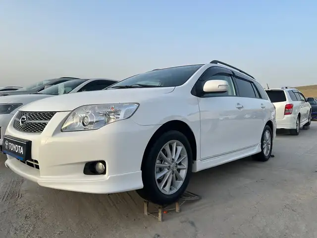 Toyota Fielder