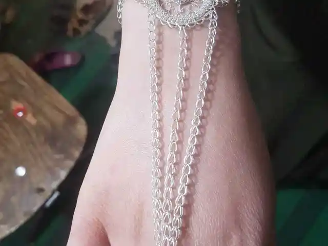 Серебряный браслет, Душанбе