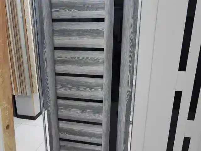 Дверь, Душанбе