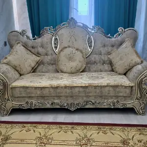 Кресло Королевский, Душанбе