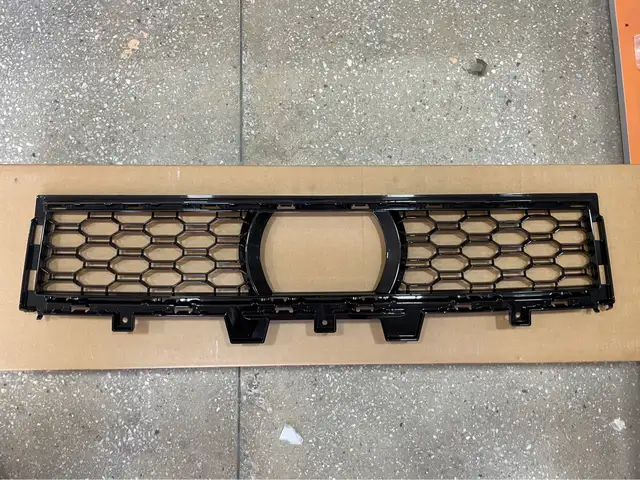 Решетка BMW G30, Худжанд