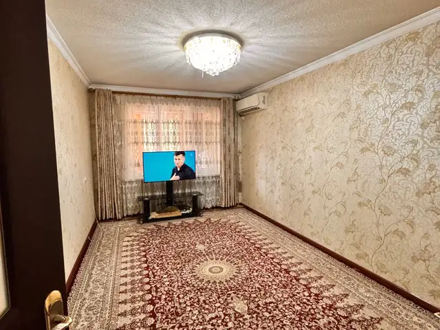 3-комн. квартира, 3 этаж, 75 м², Испечак 2. бари Ҳотам ТВ, Душанбе