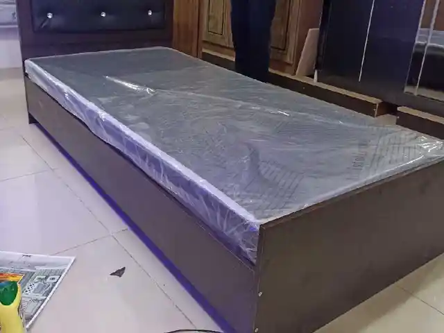 Кровать, Душанбе