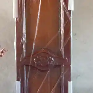Дверь, Душанбе