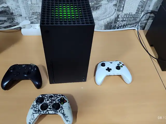 Игровая консоль Хbox series x | 1TB, Хуҷанд