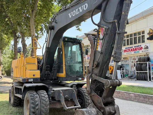Экскаватор Volvo EW145B, Душанбе - 2
