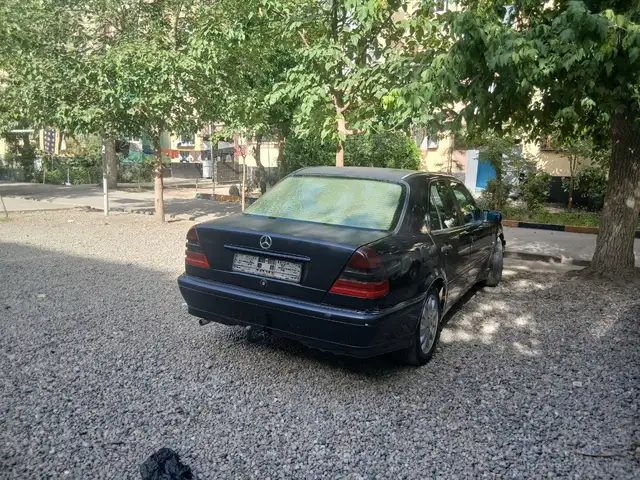 Mercedes-Benz W201