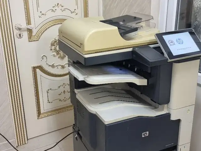 Принтер HP LaseJet 700 color MFP m775, Душанбе