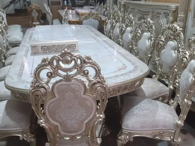 Cтол и стулья, Душанбе