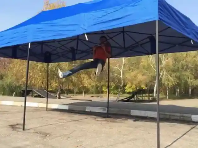 Зонтик шатер, Душанбе