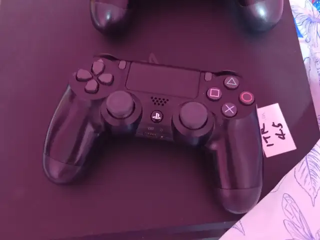 Игровая приставка Sony Playstation 4 в аренду, Душанбе