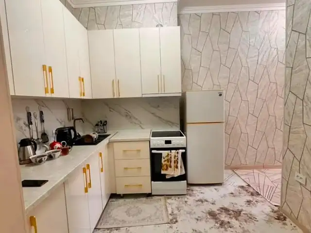 3-комн. квартира, 3 этаж, 72м², Шоҳмансур, Голубой Экран, Душанбе