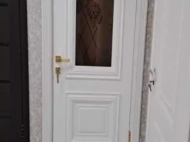 Дверь, Душанбе