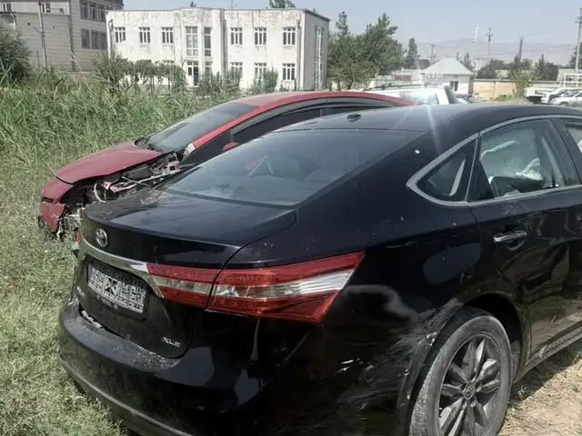 Toyota Avalon на запчасти, Душанбе