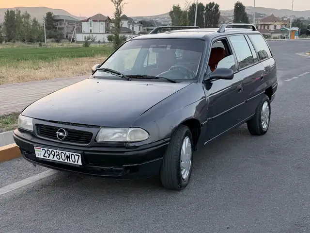 Opel Astra F