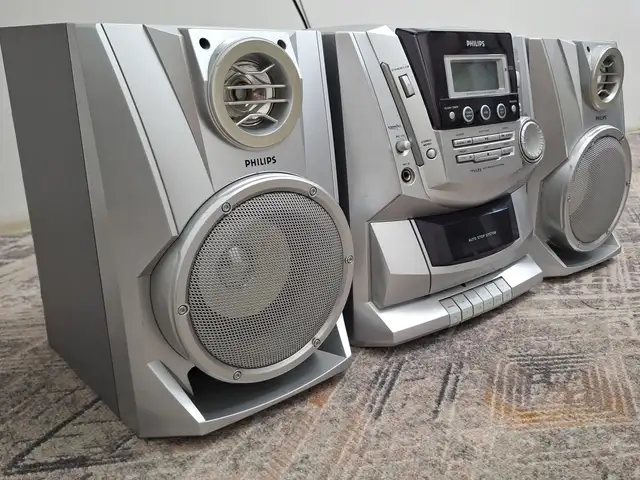 Музыкальный центр Philips FW-V135, Душанбе