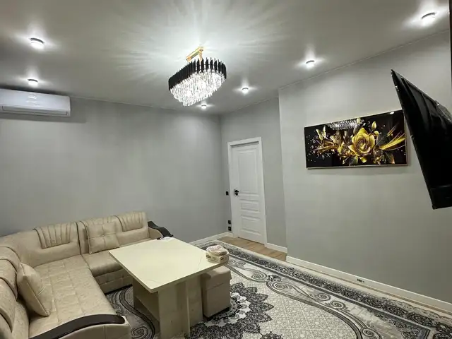 2-комн. квартира, 4 этаж, 53 м², 12 мкр, Хуҷанд
