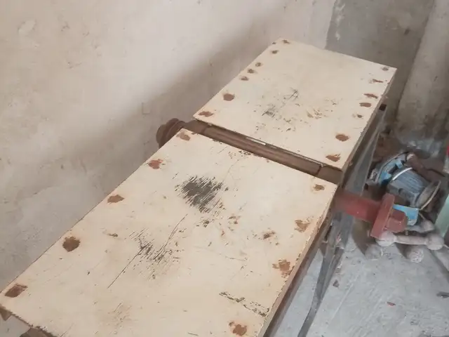Столярный станок, Канибадам