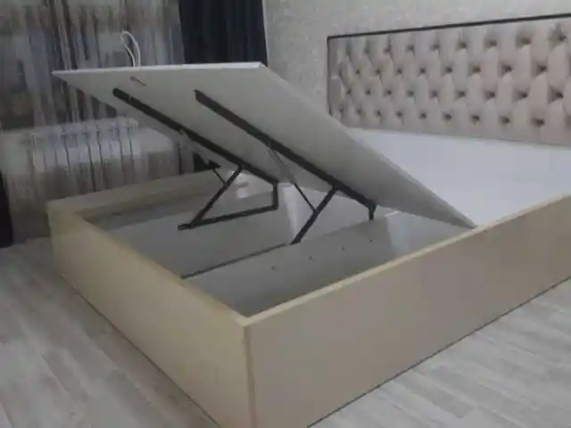 Кровать двуспальная, Душанбе