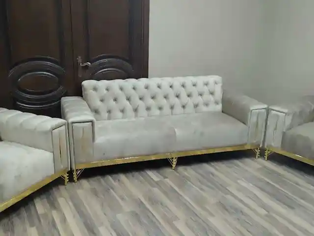 Диван с креслами, Душанбе