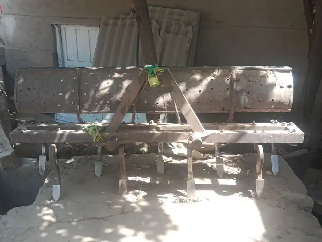 Чизиль, Турсунзода