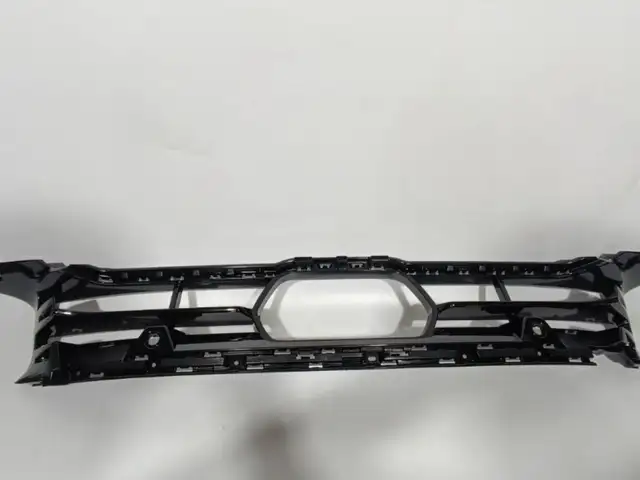 Решётка бампера BMW X7 2025, Худжанд