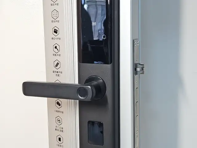 Умный замок, Душанбе