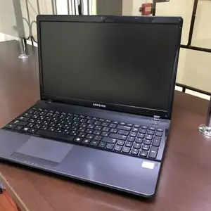 Ноутбук Samsung NP300E5E 15.6, Душанбе