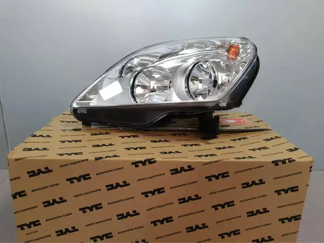 Передние фары для Opel Zafira b 2006-2009, Худжанд