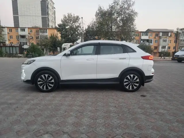 Weltmeister EX5-Z