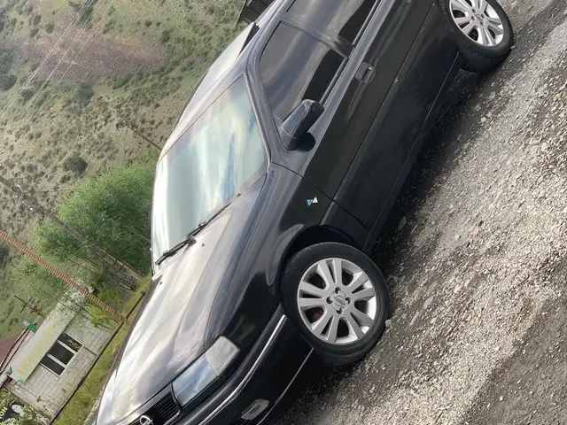 Opel Vectra A