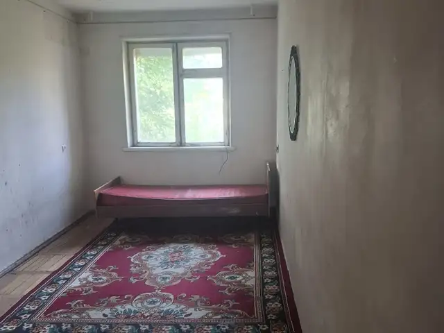 3-комн. квартира, 3 этаж, 60 м², 33 мкр, Хуҷанд