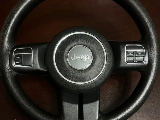 Руль Jeep Wrangler, Душанбе