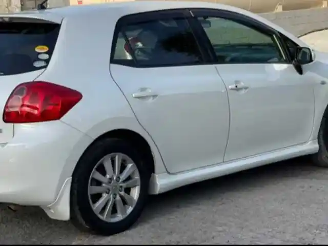 стекло от Toyota auris, Душанбе