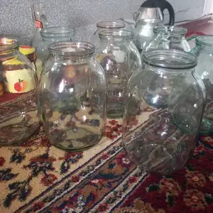 Банки Стеклянные, Душанбе