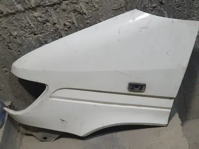 Крылья от Mercedes-Benz Sprinter, Худжанд