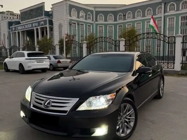 Lexus LS series