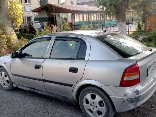 Opel Astra G