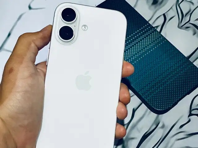 Apple iPhone 17, 128 gb, White, Хуҷанд