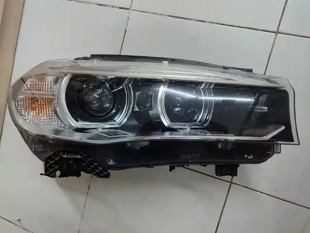 Передний фар для BMW X5 F15, Душанбе