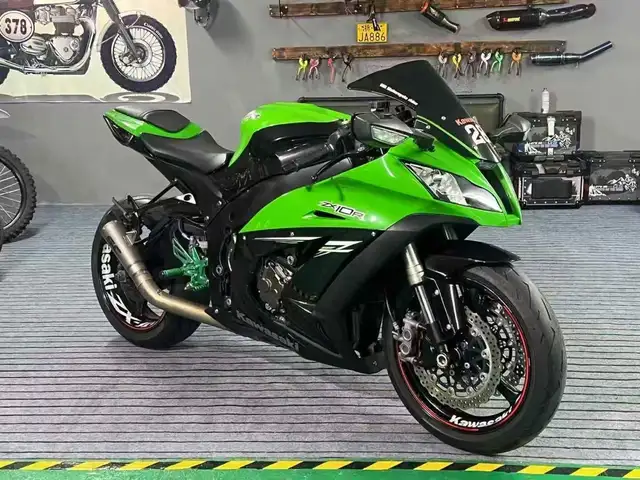 Мотоцикл Kawasaki ZX-10R, Душанбе