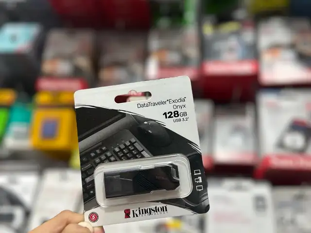 Флешка Kingston 128GB, Худжанд