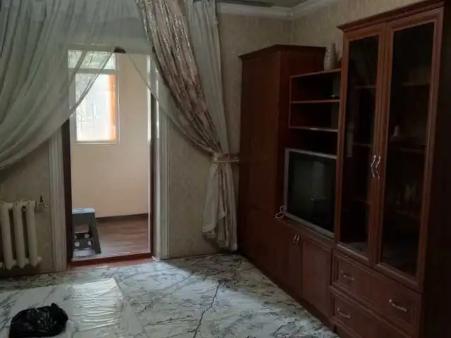 2-комн. квартира, 2 этаж, 43м², Сомони, Душанбе
