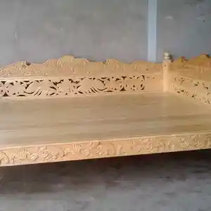 Тапчан, Душанбе