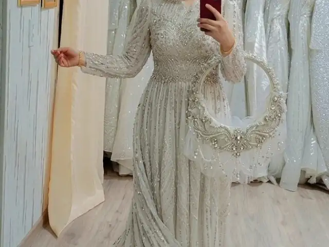 Куртахои аруси, Душанбе