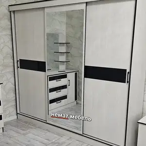 Шифоньер купе, Душанбе