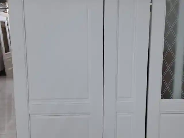 Дверь р 2,20, Душанбе
